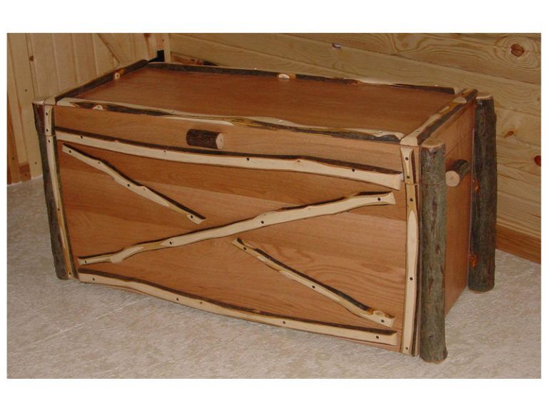 Amish Hickory Blanket Chest