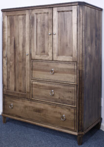 Montour Chifforobe