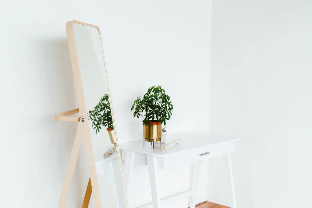 bedroom mirrors